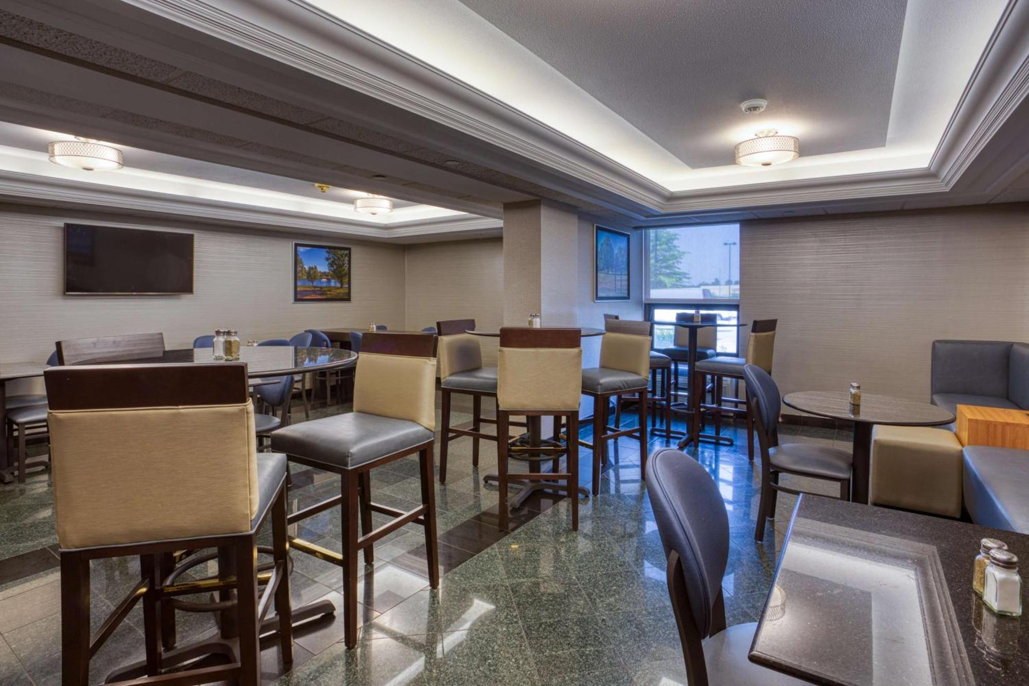 Drury Inn & Suites St. Louis - Фервь'ю-Гайтс Екстер'єр фото